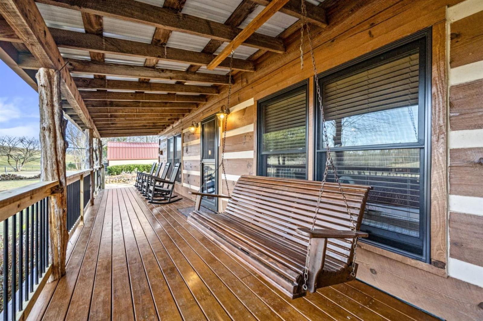 Hidden Star Hideaway-Blackberry Farm-Smoky Mtn Nat Park-Hot Tub- Fire Pit- Fenced Yard- Pet Friendly Walland المظهر الخارجي الصورة