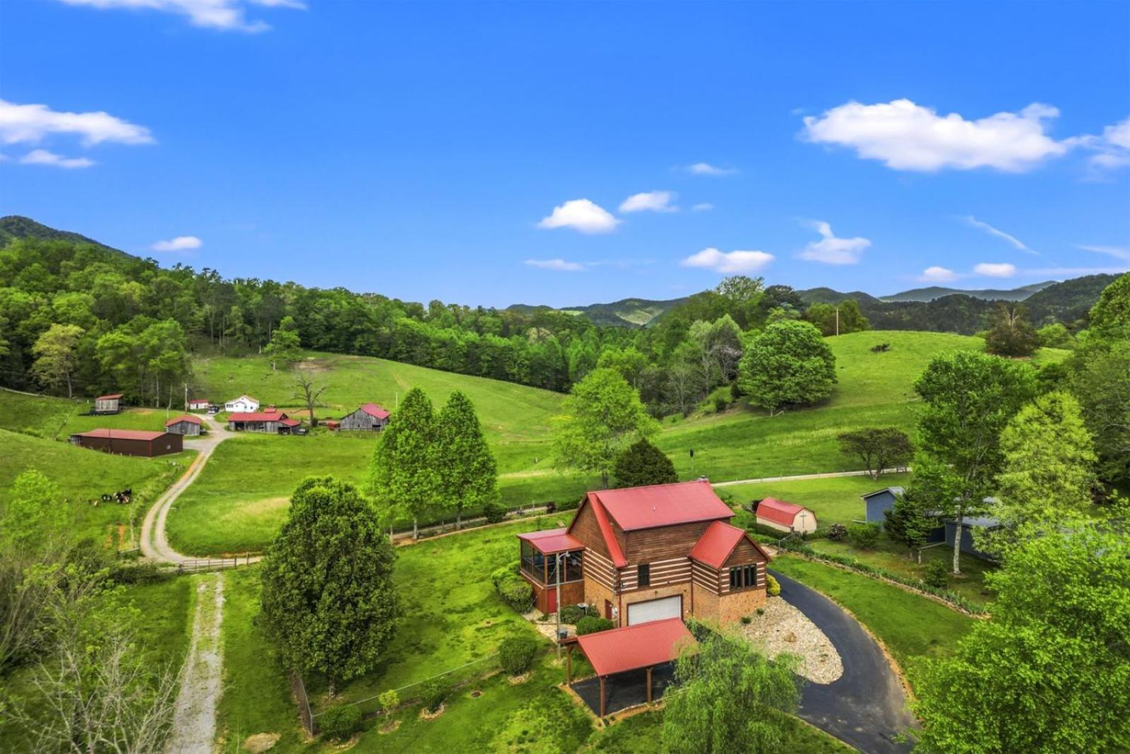 Hidden Star Hideaway-Blackberry Farm-Smoky Mtn Nat Park-Hot Tub- Fire Pit- Fenced Yard- Pet Friendly Walland المظهر الخارجي الصورة
